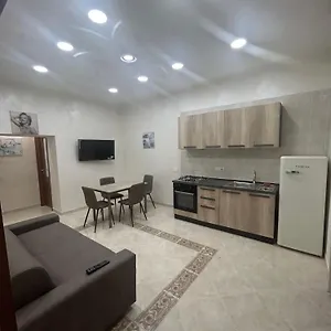 Dora House Valentino Apartamento